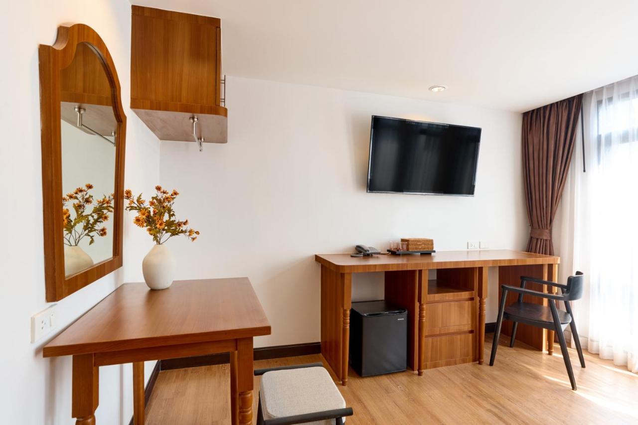 Be Phrasingh Hotel Chiang Mai Extérieur photo